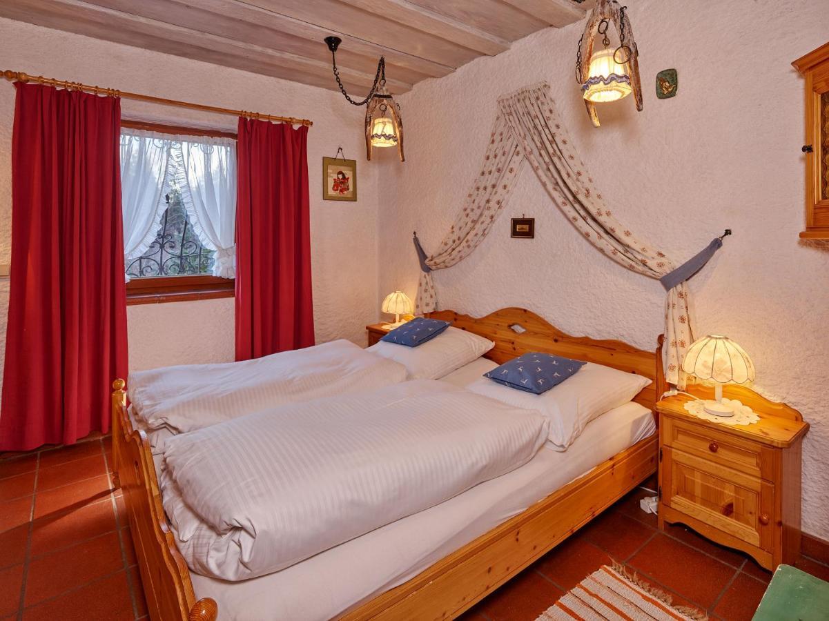 Alpenchalet Zum Jeremia Grainau Camera foto